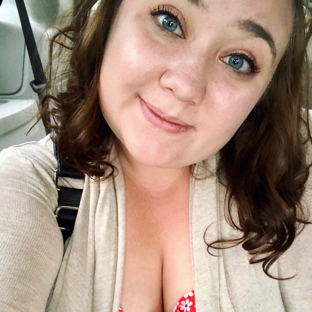 Meet your Posher, Amanda